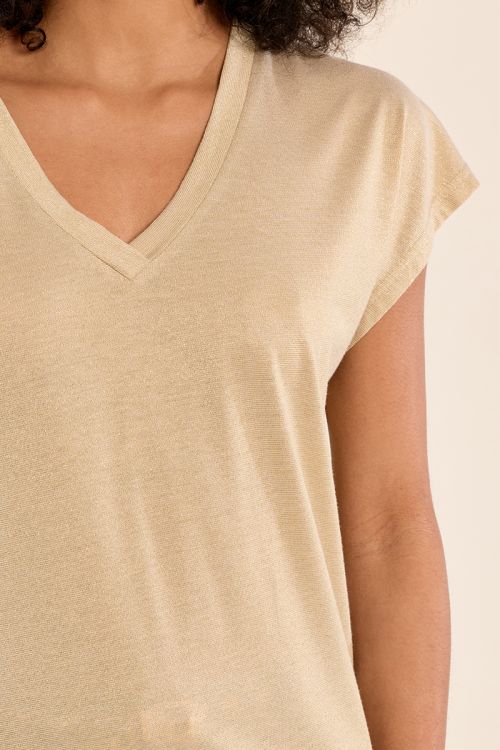 Plain V-neck T-shirt