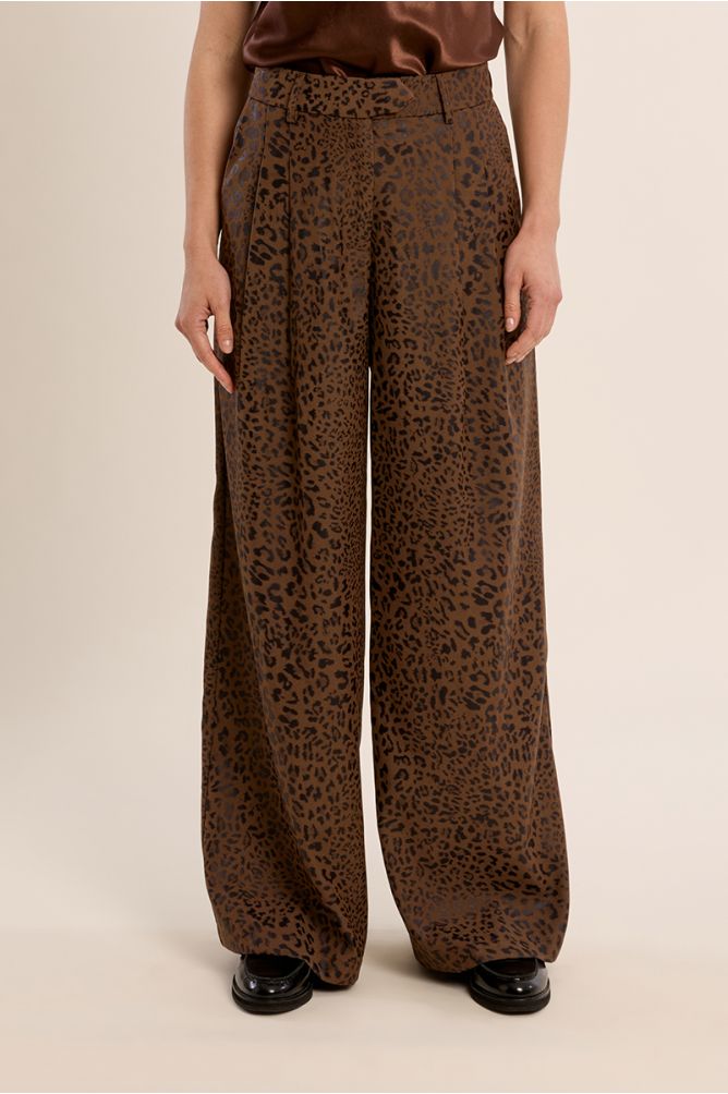 Pantalon à pinces, imprimé léopard