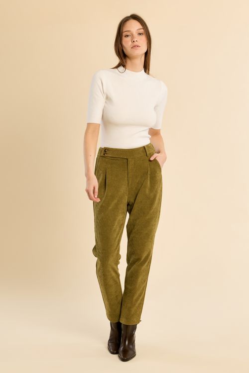 Pantalon carotte en velours
