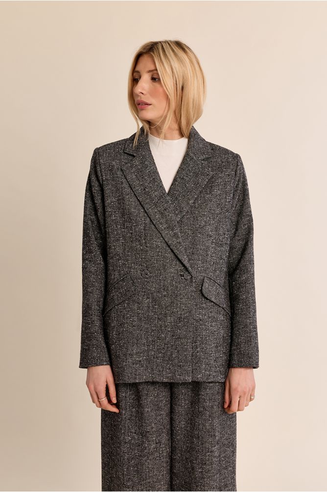 Blazer de manga larga con cuello y solapa