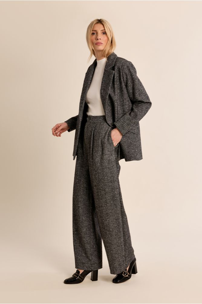 Blazer de manga larga con cuello y solapa