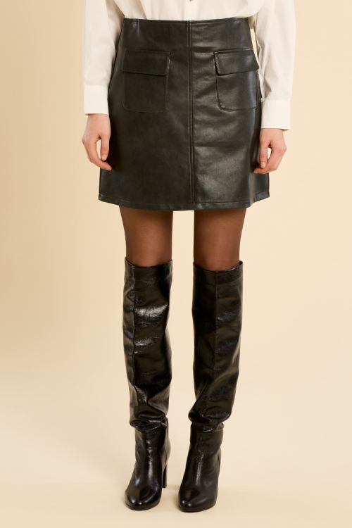 Flared skirt in faux leather