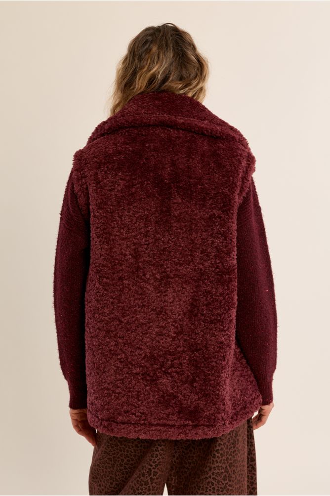 Gilet smanicato effetto pelliccia - Molly Bracken