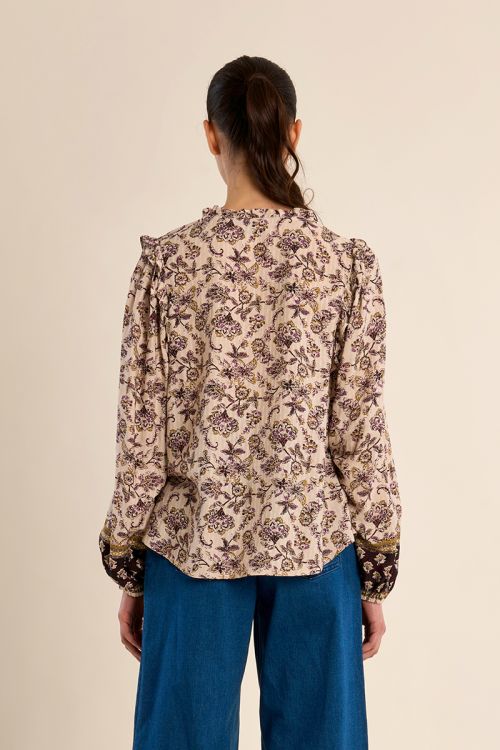 Bohemian blouse, tie collar