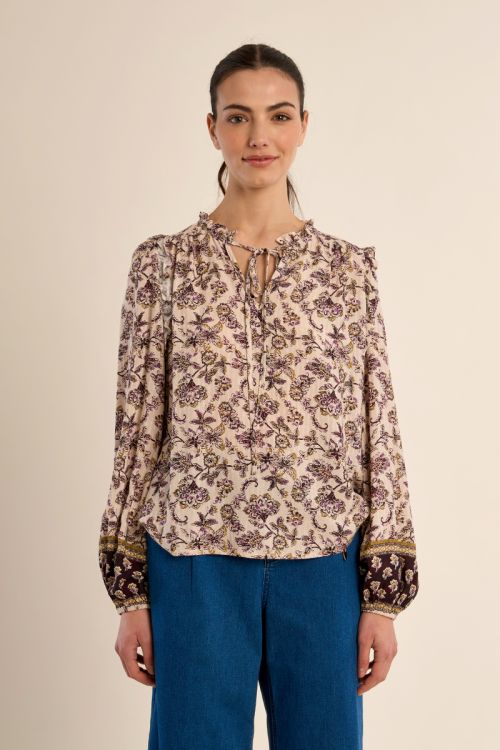 Blouse bohême, col à nouer