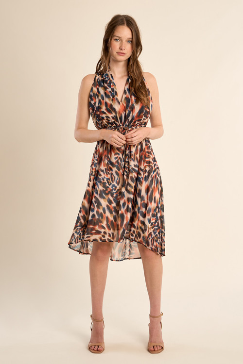 Short printed dress, asymmetrical