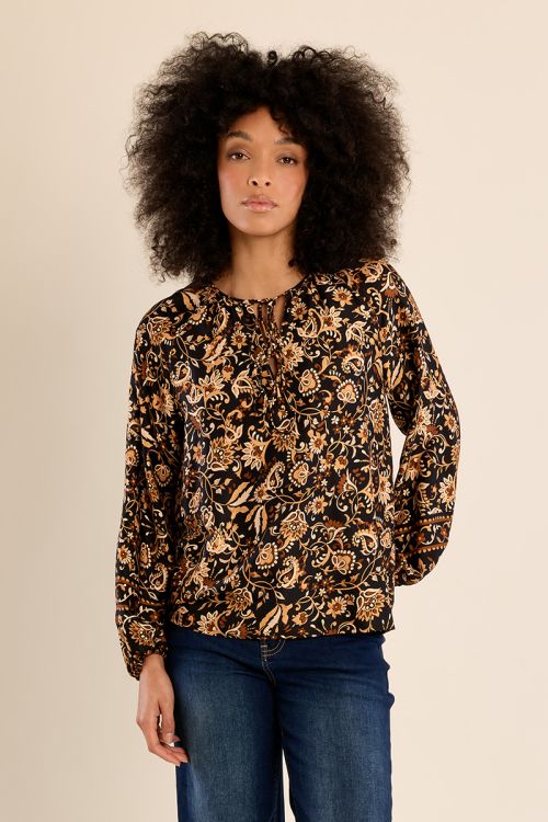 Bohemian print blouse to tie