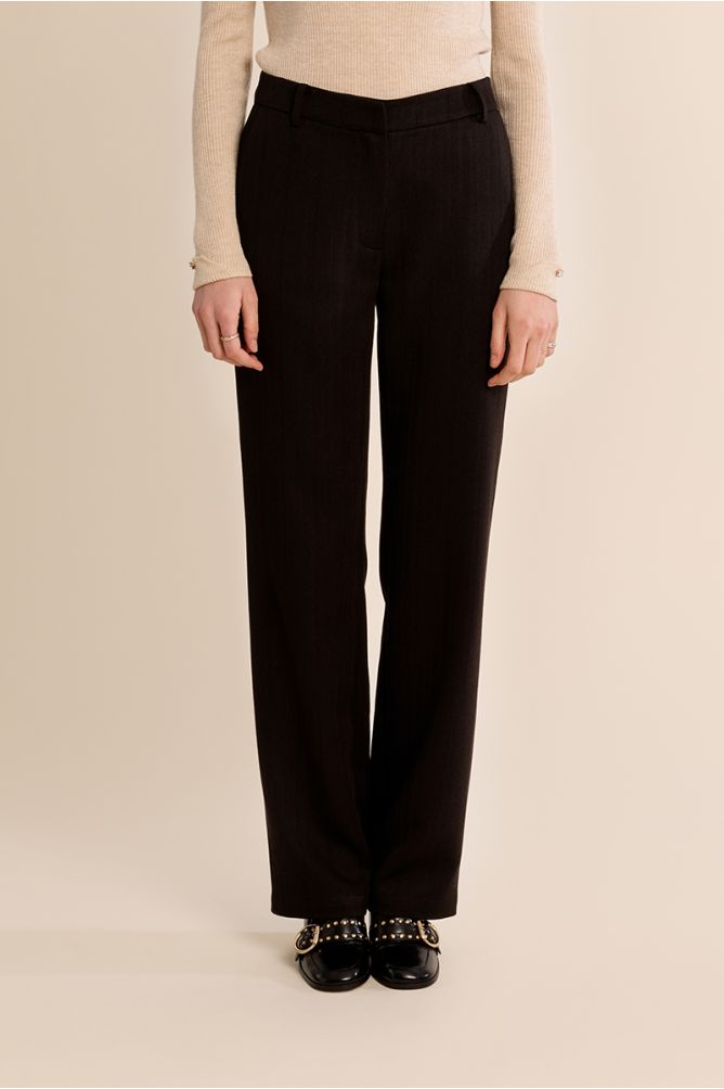 Pantalón largo perneras rectas