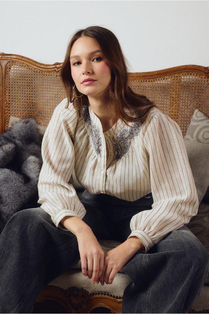Blouse à rayures col Mao