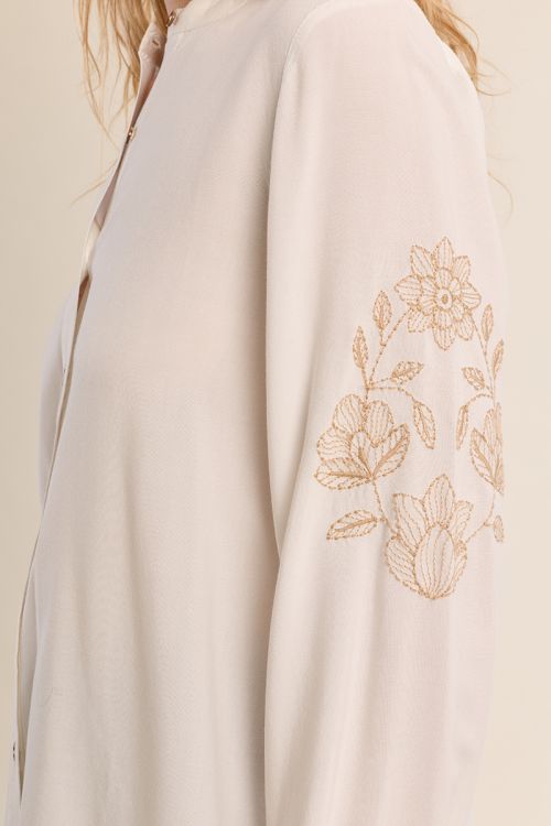 Chemise brodée col Mao