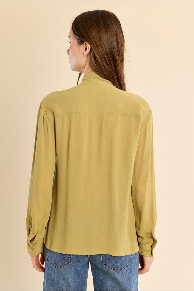 Blouse à col lavallière