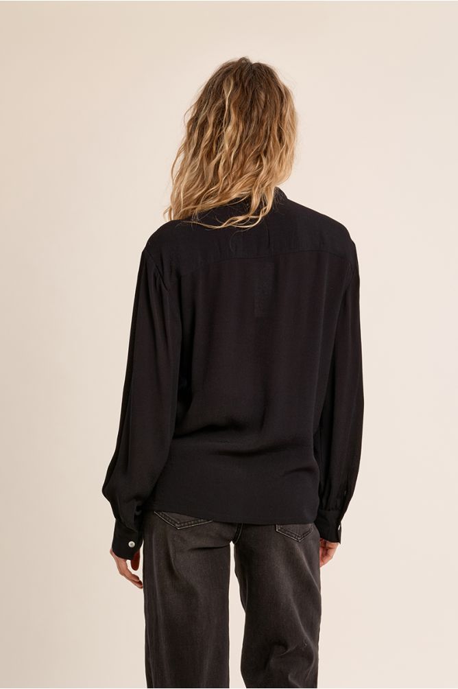 Blouse à col lavallière