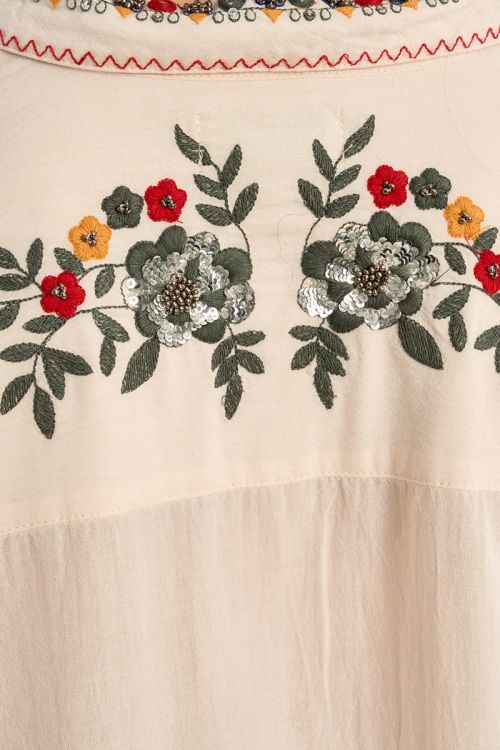 Floral embroidered shirt