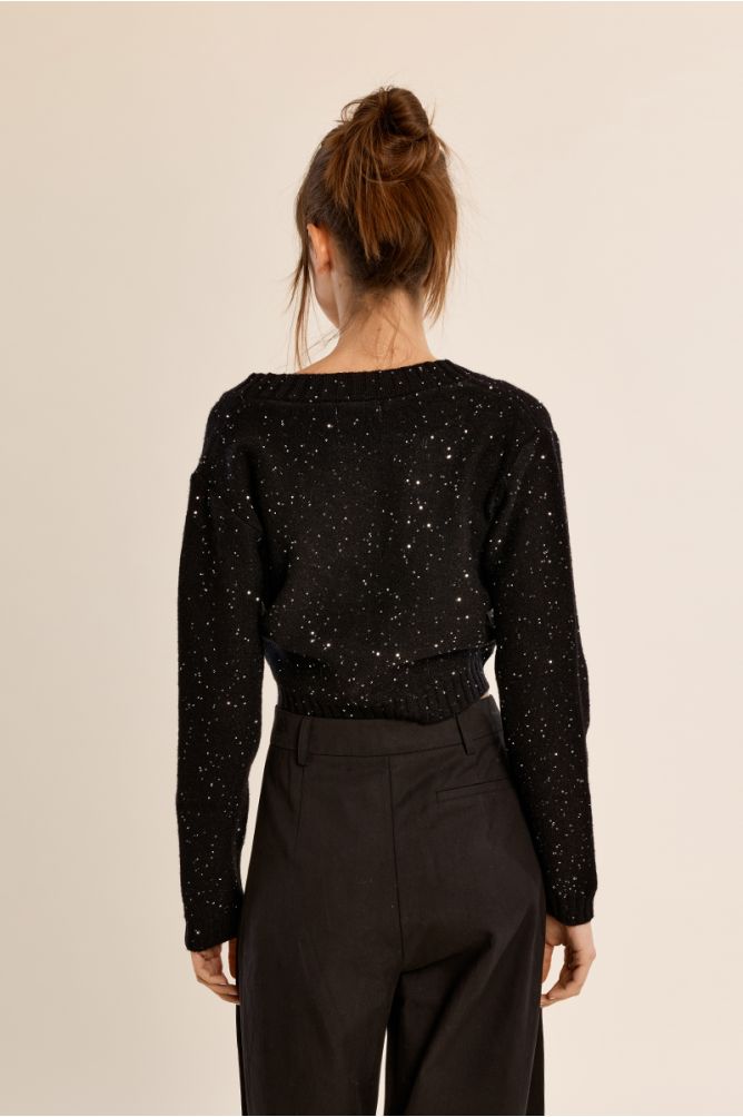 Bolero sprinkled with sequins