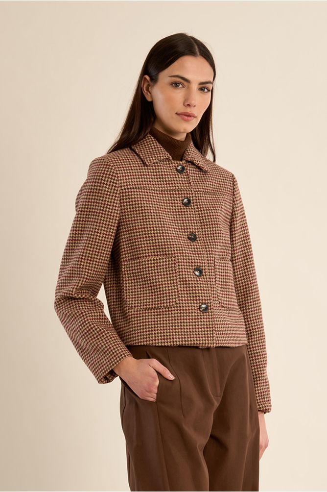 Straight buttoned jacket, houndstooth
