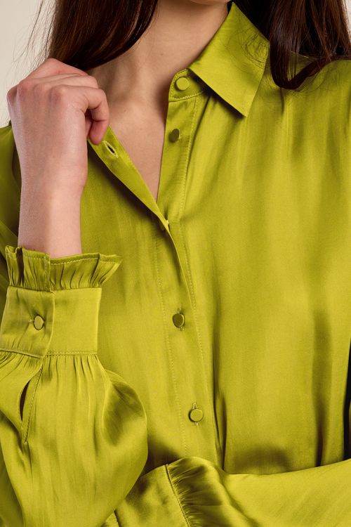 Satin crop shirt