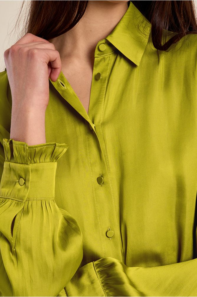 Satin crop shirt