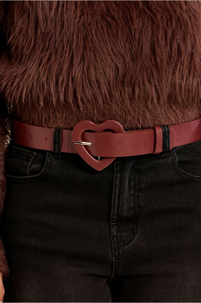 Ceinture avec boucle en cœur