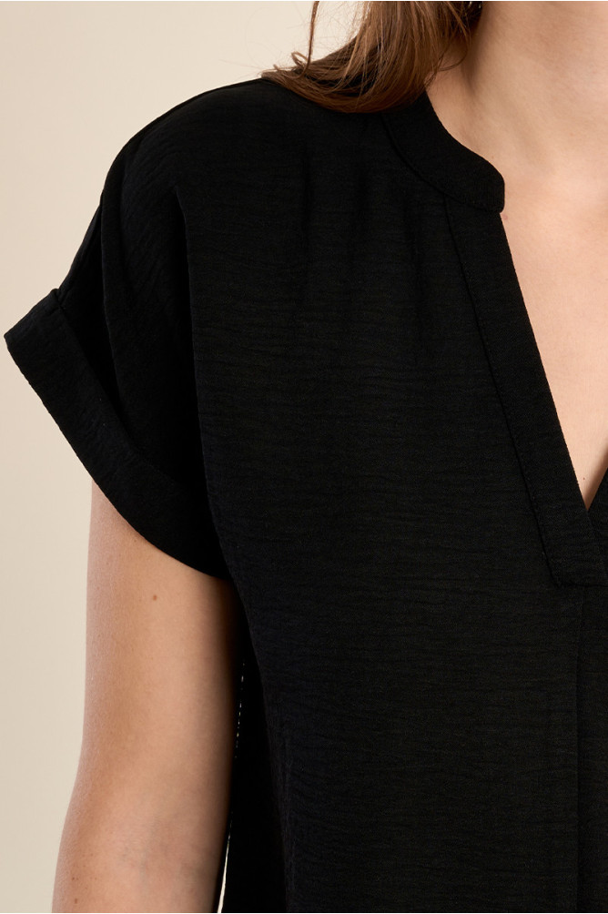 Robe courte et droite