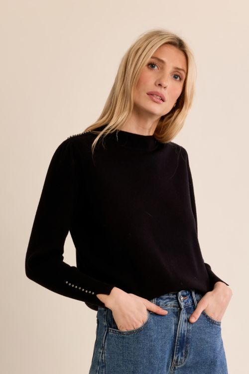 Straight sweater, beaded details