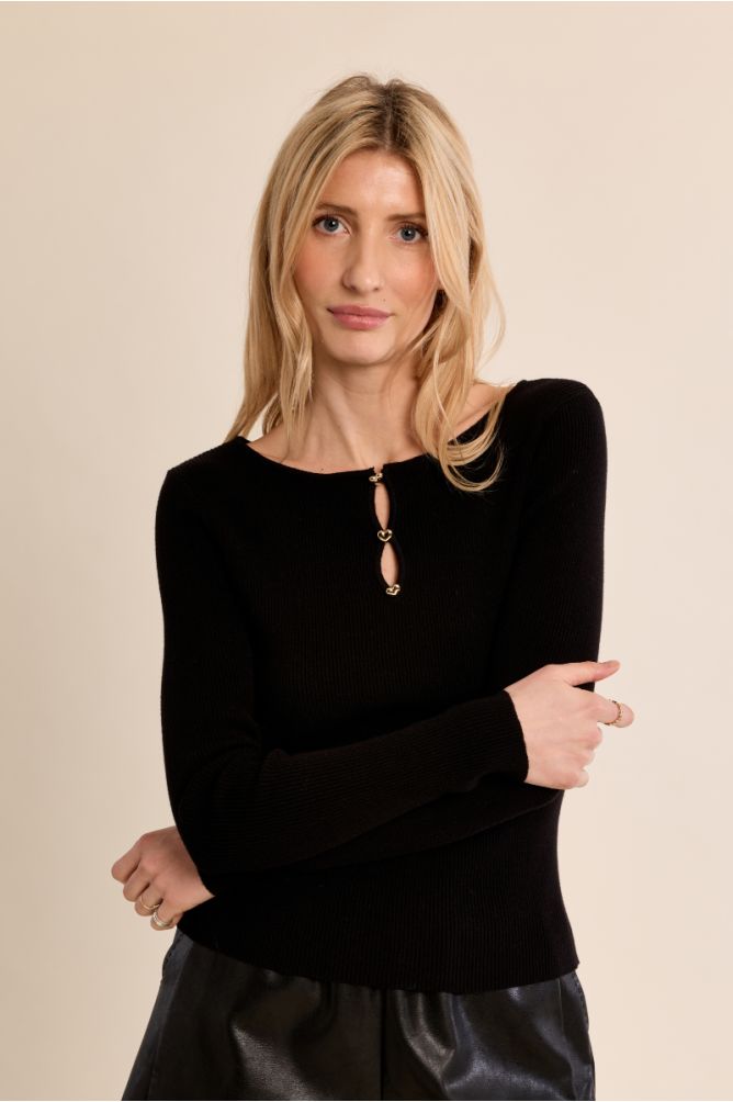 Fine ribbed sweater, fancy buttons