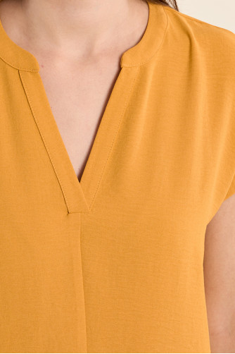 Robe courte et droite