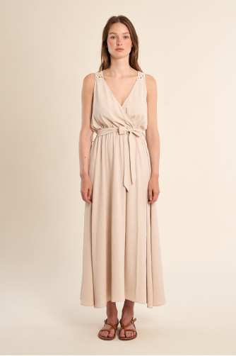 Maxi dress with openwork back