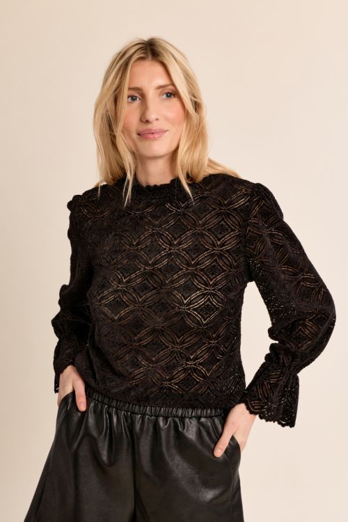 Blouse droite en semi-transparence