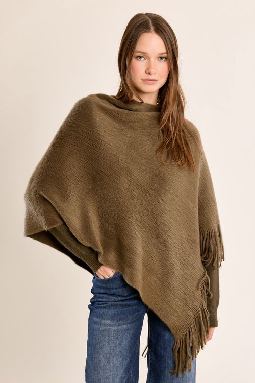 Poncho à franges, maille brossée