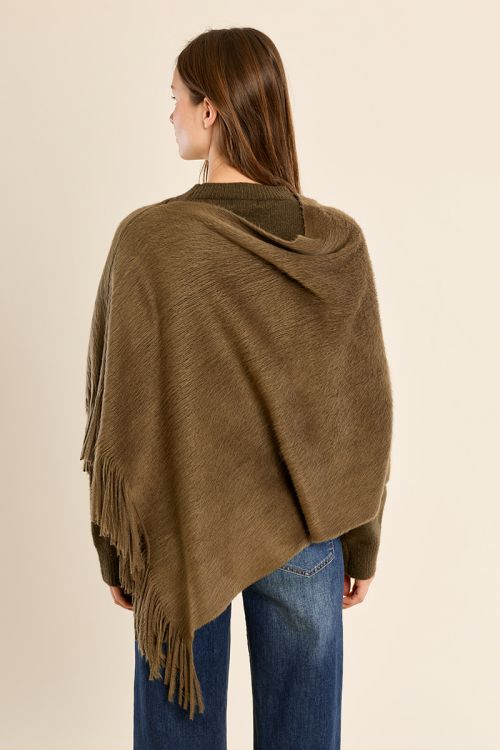 Poncho à franges, maille brossée