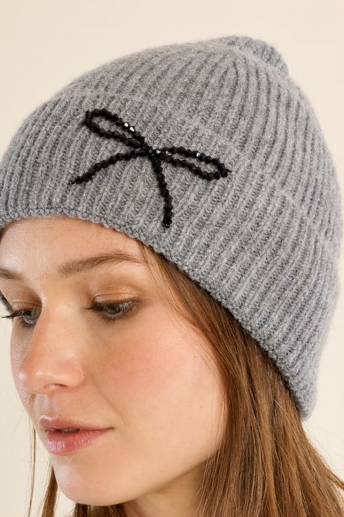 Gorro detalle lazo
