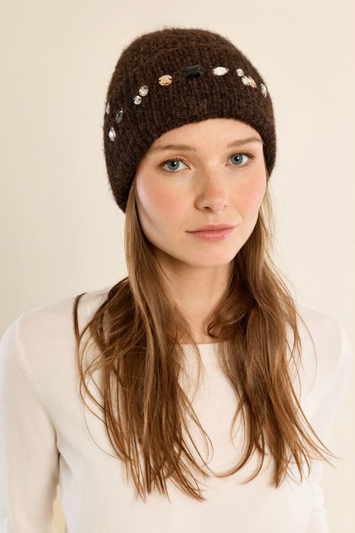 Knit hat, with rhinestones