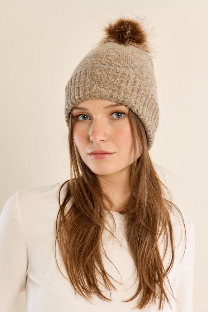 Gorro con pompón