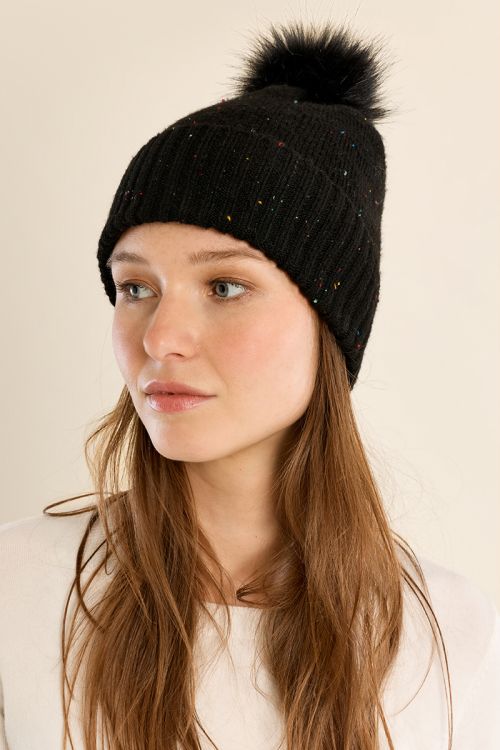 Sequined knit hat, with pompom
