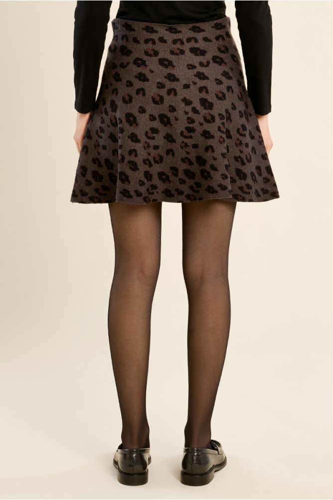 Falda corta con estampado