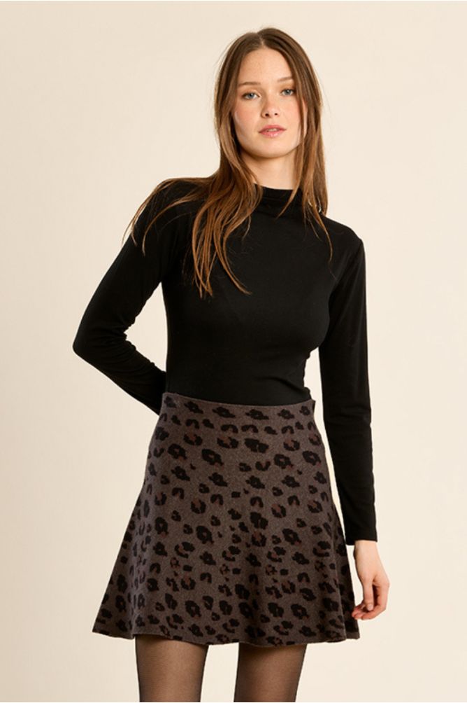 Falda corta con estampado