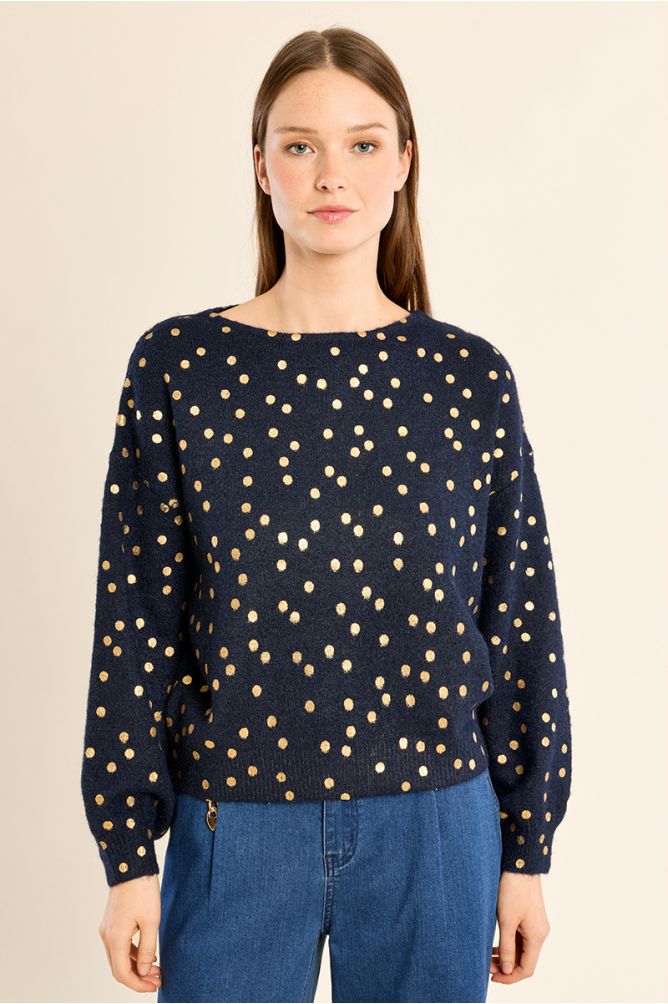 Boat neck sweater, polka dot pattern