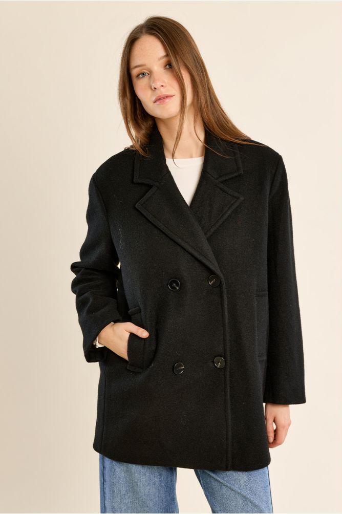 Short button-down coat