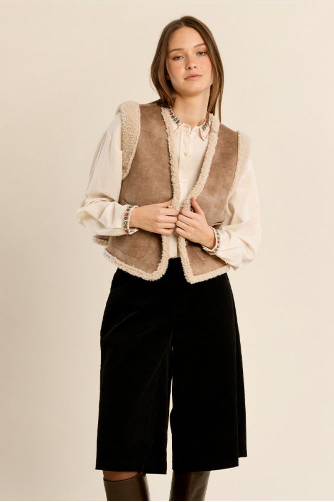 Flared Bermuda shorts