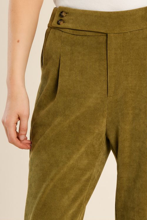 Pantalon carotte en velours