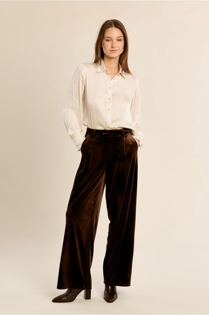 Straight-leg velvet pants