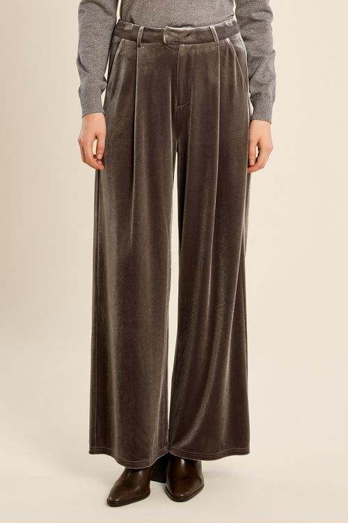 Straight-leg velvet pants