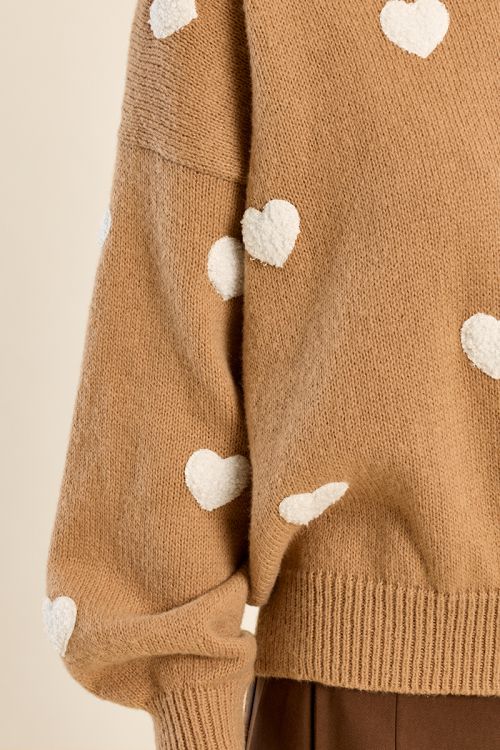 Pull à cœur en relief