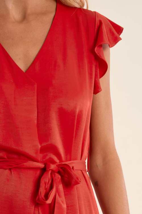 Robe courte et nouable à la taille