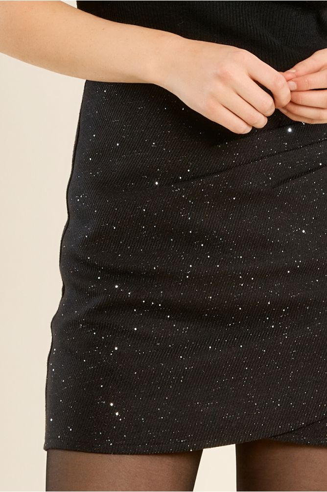 Short draped skirt, sequined