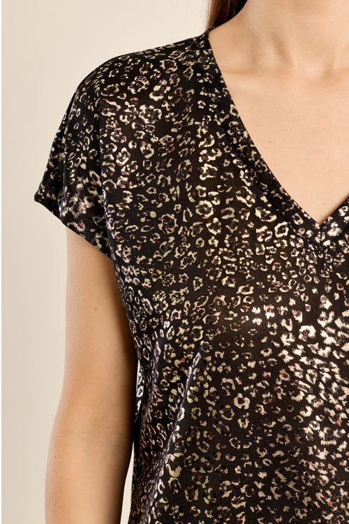 Iridescent V-neck T-shirt