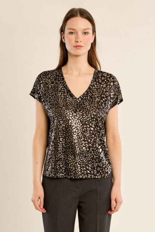 Iridescent V-neck T-shirt