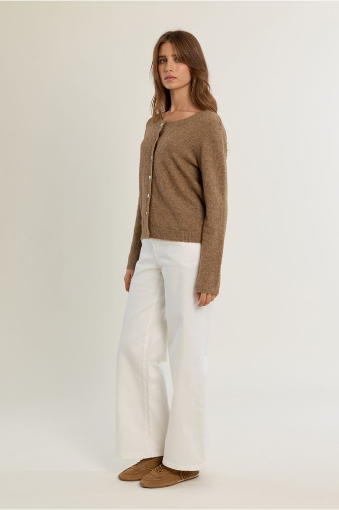 Knitted cardigan with round neck