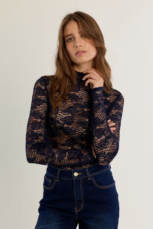 Lace undershirt