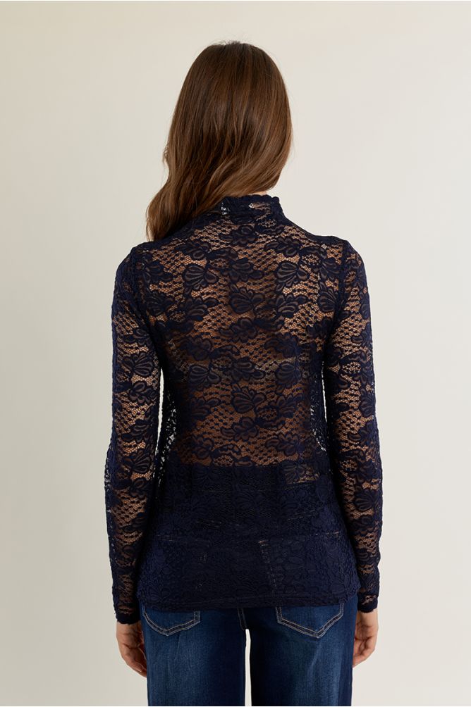 Lace undershirt
